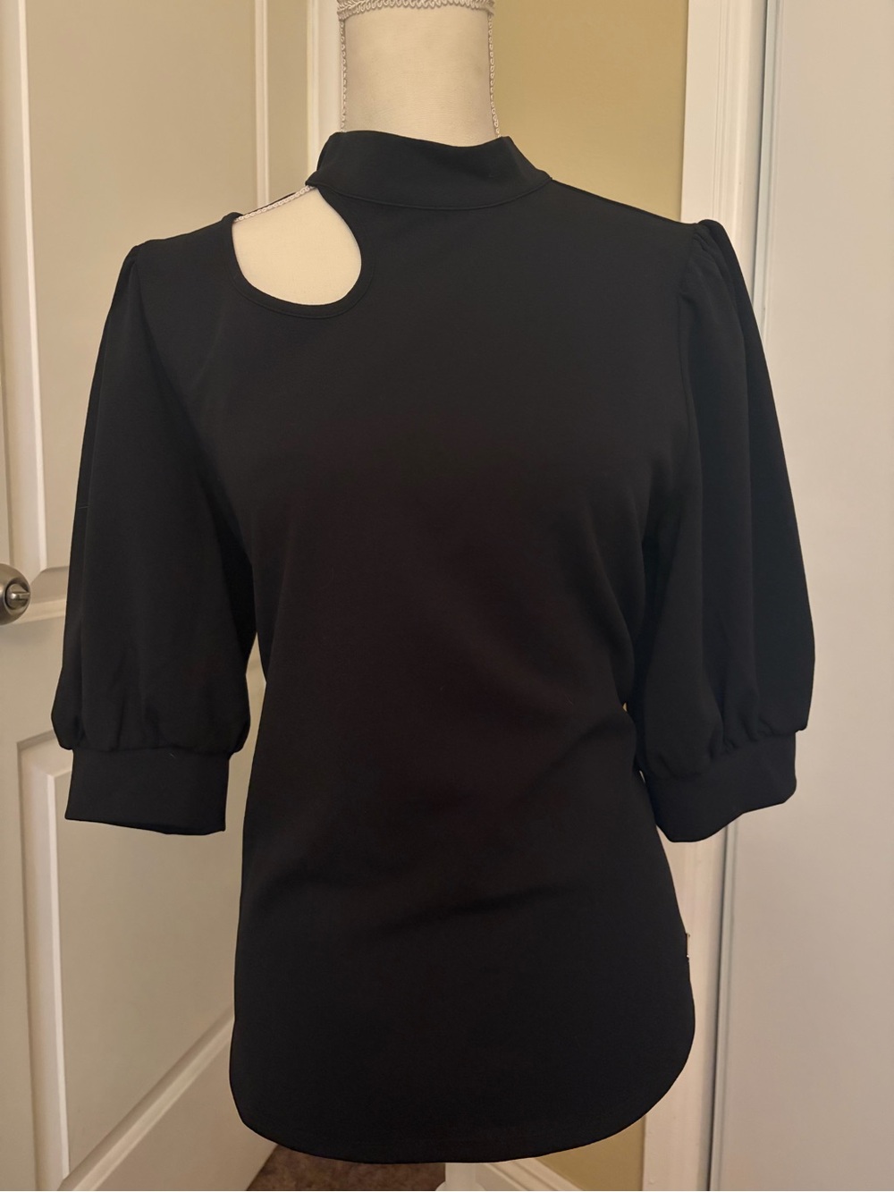 Nine West Black Puff-Sleeve Top with Shoulder Cutout